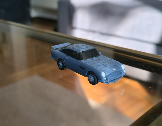 Aston Martin DB5 Keychain